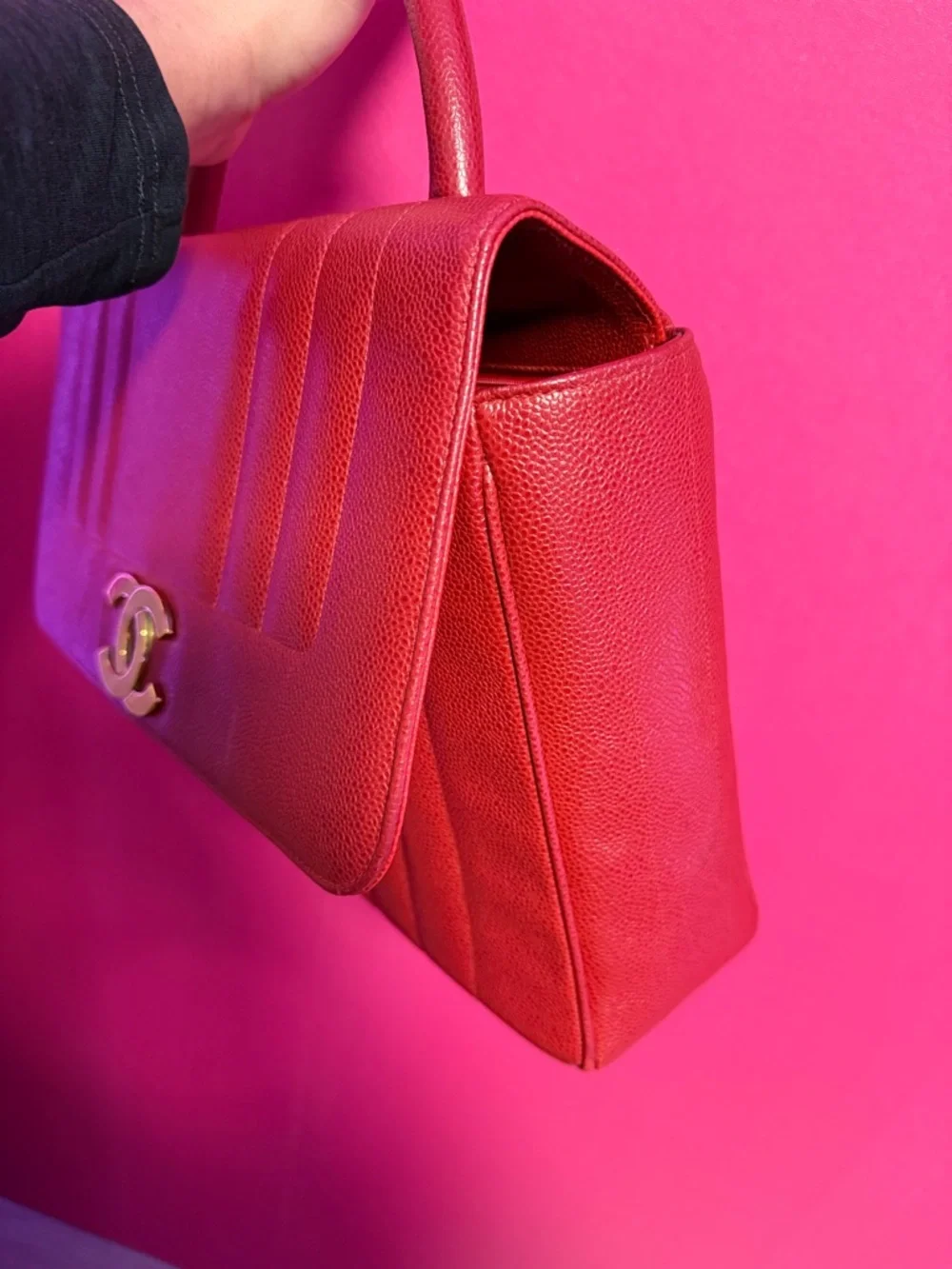 CHANEL Red Quilted Top-Handle Satchel with Gold CC - Picture 4 of 9